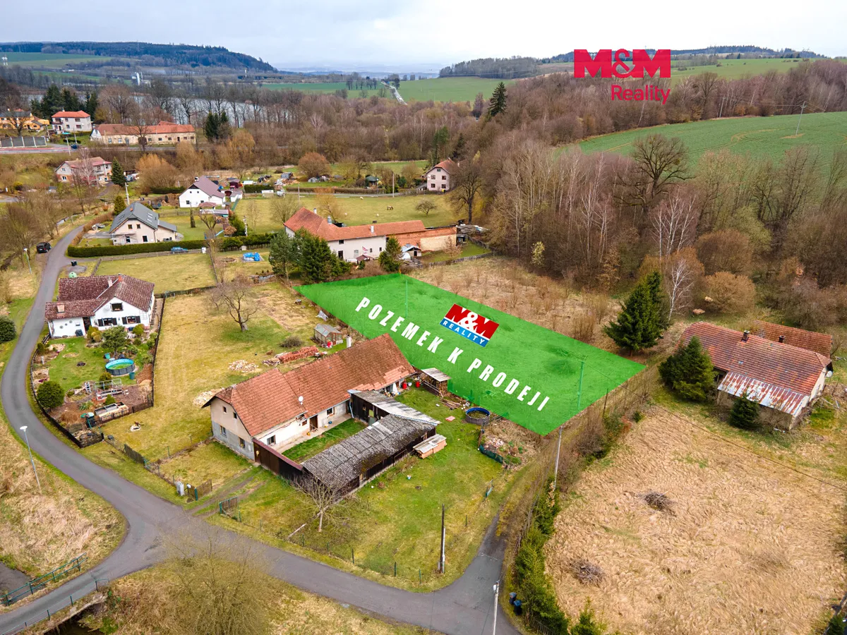 Prodej stavebního pozemku 1496 m²